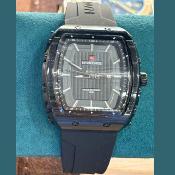  NAVIFORCE 8025 - Montre Homme Noir Quartz Chronographe Boîtier Carré 
